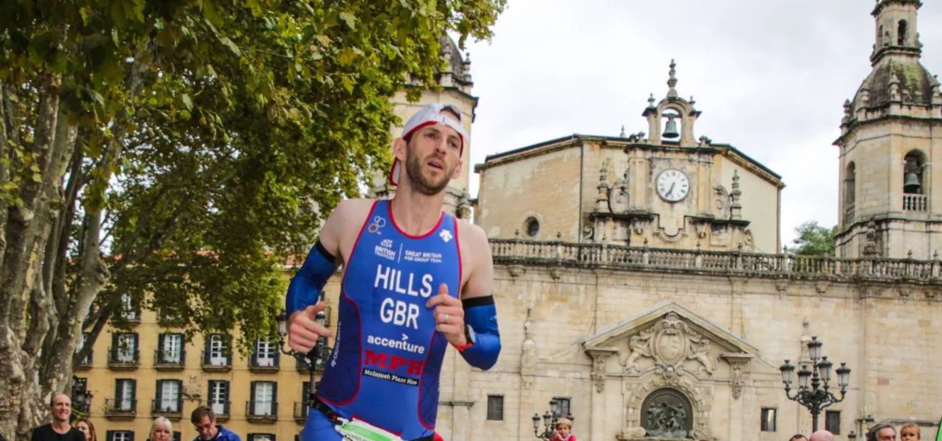 Richard Hills competing in a race